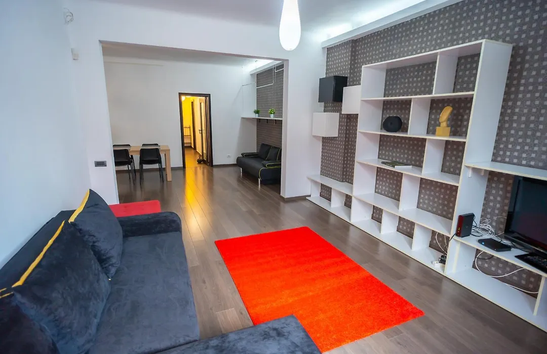 Cozy&Spacious Apartment near Victoriei Square-1