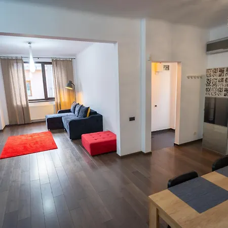Cozy&Spacious Apartment near Victoriei Square-3
